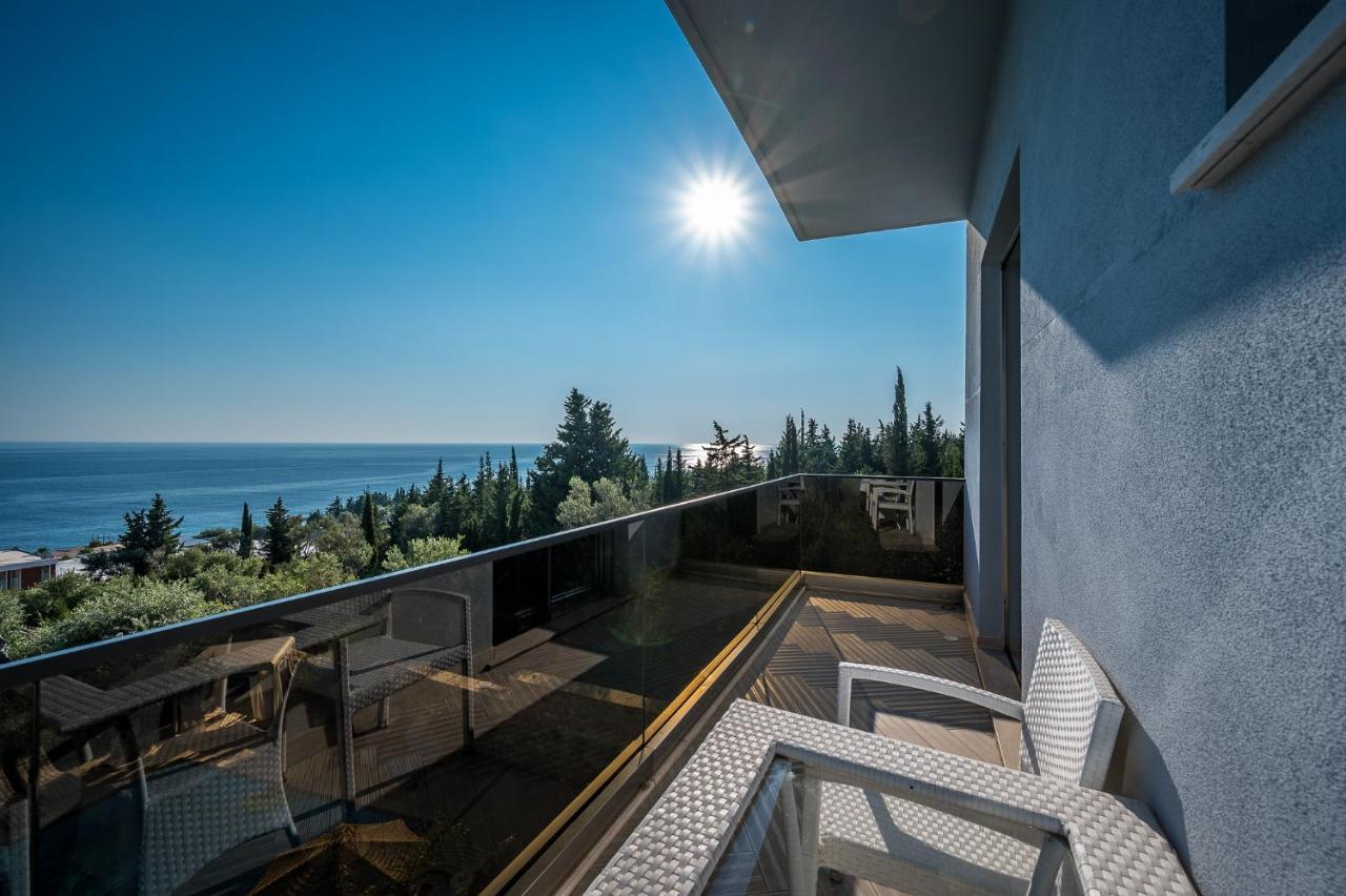 Camera Familiare con Balcone